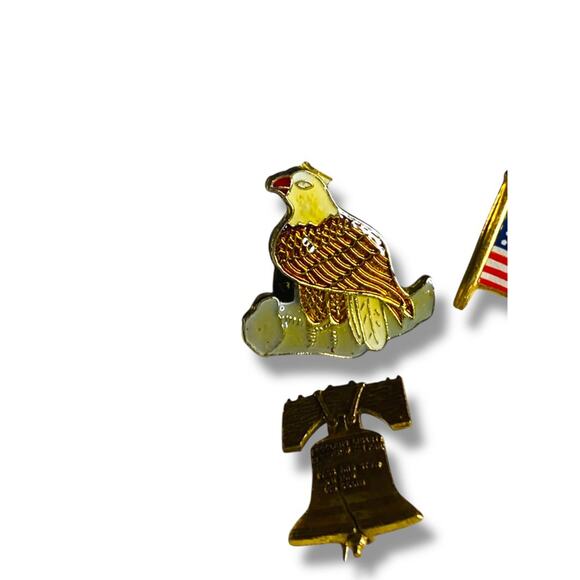 Lot of 4 Vintage Lapel Pins .75" Eagle Flag Liberty Bell Feather Assorted - Picture 2 of 7